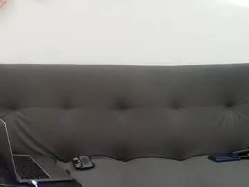 Chaturbate Adult Video Chat of midgettripod1