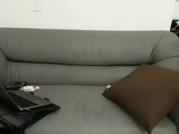 Chaturbate Live Porn of midgettripod1