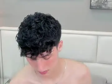 Chaturbate Nude Webcam of thom_ames