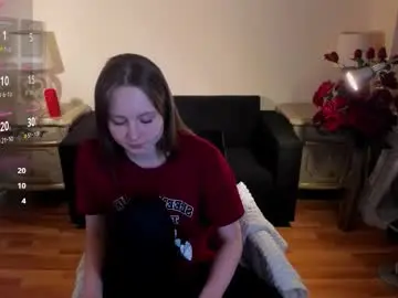 Chaturbate Live Sex Cam of holybabydoll