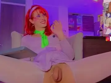 Chaturbate Adult Video Chat of julianna_saenz