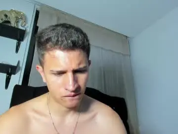 Chaturbate Adult Webcam of kevin_ahs1