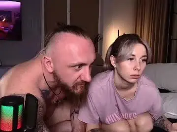 Chaturbate Live Sex Cam of nikki7377