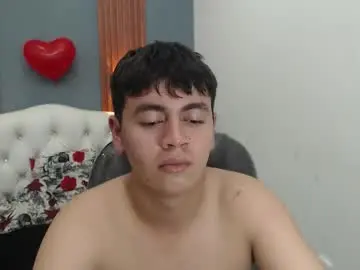 Chaturbate Best live sex cam show of thiago_saenzz
