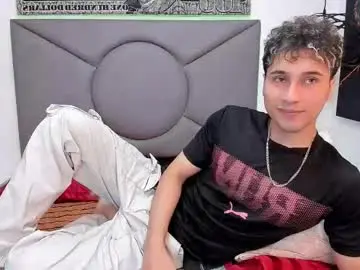 Chaturbate Adult Webcams of buddy_whitte