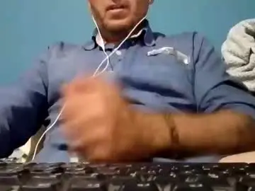 Chaturbate Watch Live Sex Cams of cumbian_chero
