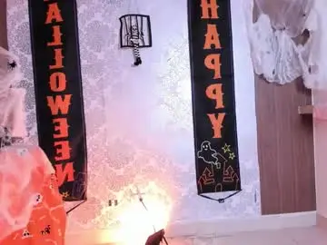 Chaturbate Free Live Porn of kelly__thomson