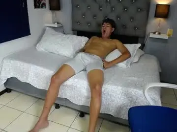 Chaturbate Free Porn Cam of logan_freed