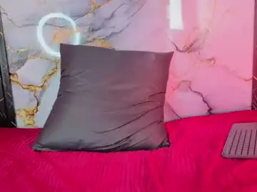 Chaturbate Adult Video Chat of maevekuro