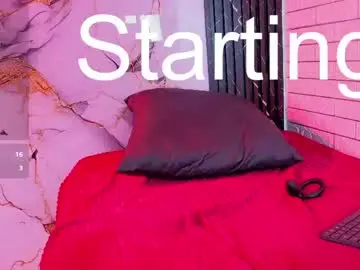 Chaturbate Free Porn Cam of maevekuro