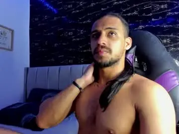 Chaturbate Free Live Porn of thomas__wayne