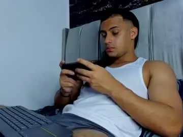 Chaturbate Free Live Porn of thomas__wayne