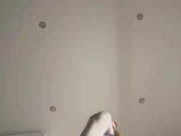 Chaturbate Live Sex Cam of vi_world