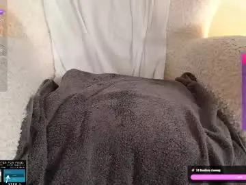 Chaturbate Sex Chat of lucylia_