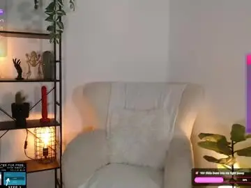 Chaturbate Live Sex of lucylia_