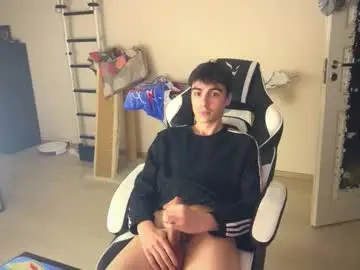 Chaturbate Adult Webcam of stralght_twinks