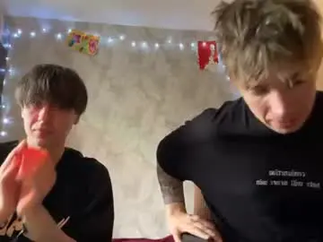 Chaturbate Live Sex of stralght_twinks