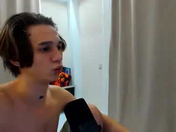 Chaturbate Live Sex Cam of _kurt