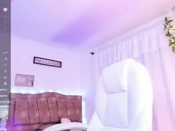 Chaturbate Adult Video Chat of aly_moon