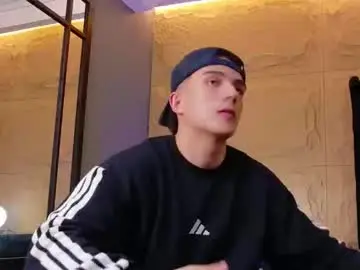 Chaturbate Watch Live Sex Cams of aslanfox_