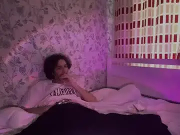 Chaturbate Watch Live Sex Cams of crybae0