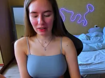 Chaturbate Watch Live Sex Cams of emilyy____