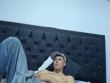 Chaturbate Sex Cam of ethan_wolfe