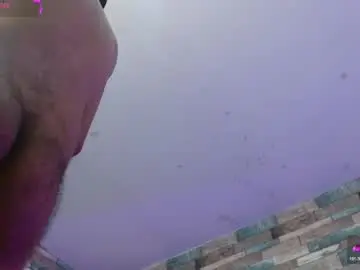 Chaturbate Live Sex Cam of justin_tay1