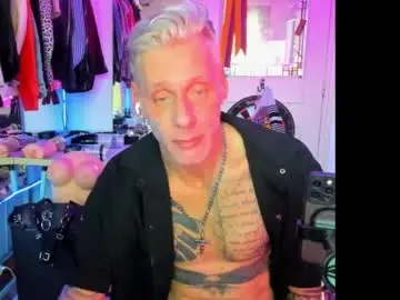 Chaturbate Sex Cam of mikey_sins