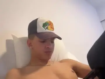 Chaturbate Sex Chat of sbouchikh03