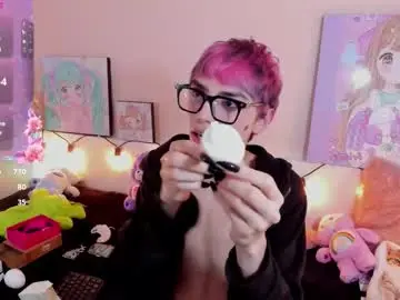 Chaturbate Live Porn of strawberry_kitty_