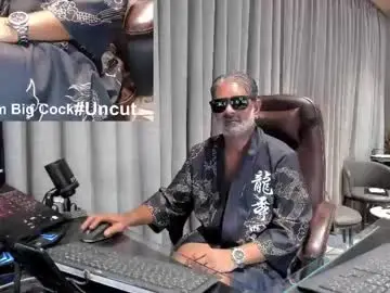 Chaturbate Live Sex Cam of alpha_uk_boss