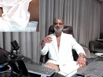Chaturbate Nude Webcam of alpha_uk_boss