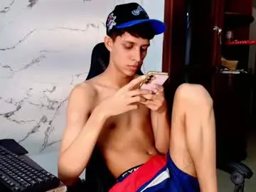 Chaturbate Adult Webcams of chillbicrew