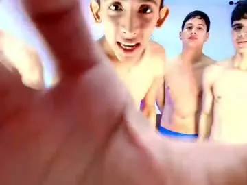 Chaturbate Live Sex of chillbicrew