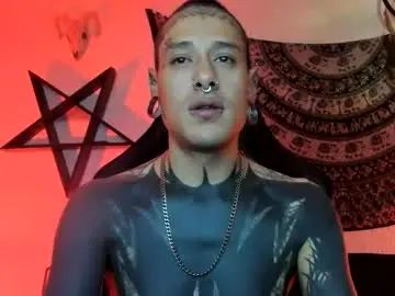 Chaturbate Private Sex Chat of ink_u_buzz