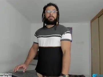 Chaturbate Live Porn of louis_marley_