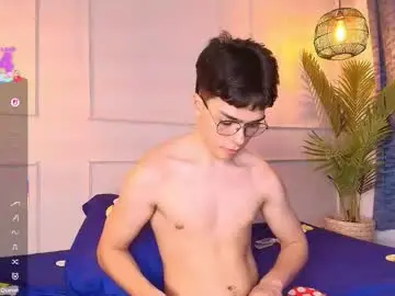 Chaturbate Live Sex Cam of luandy_