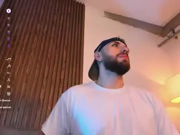 Chaturbate Live Sex Cam of maximo_wolf1