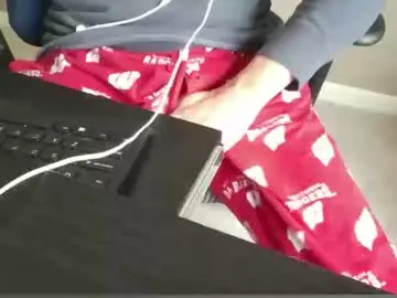 Chaturbate Watch Live Sex Cams of milwaukeebadger24