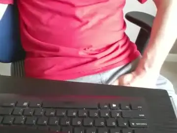 Chaturbate Watch Live Sex Cams of milwaukeebadger24