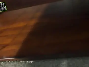 Chaturbate Live Porn of thickrichardxxl