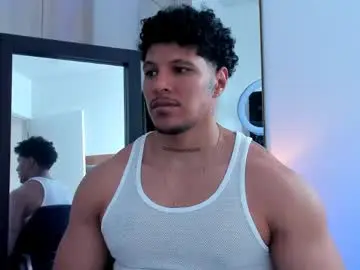 Chaturbate Watch Live Sex Cams of adambrocs1