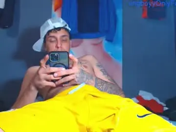 Chaturbate Sex Chat of burningboyy