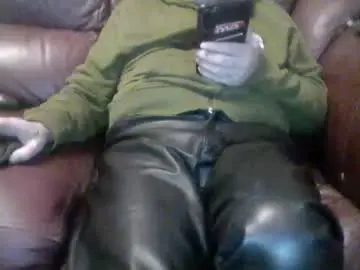 Chaturbate Free Porn Cam of leatherpants68