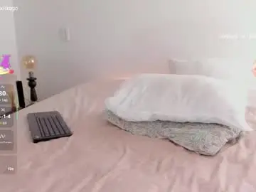 Chaturbate Live Sex of massivecockfuckbunny