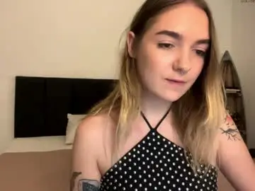 Chaturbate Live Sex Cam of roxysweetdream