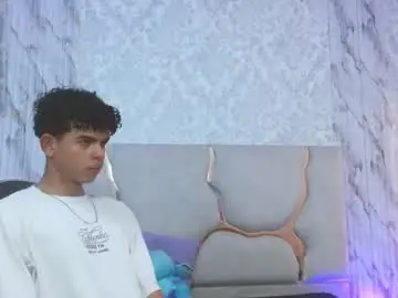 Chaturbate Sex Chat of keahi_tay