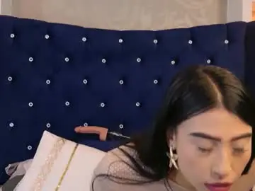 Chaturbate Free Live Porn of madele_hills