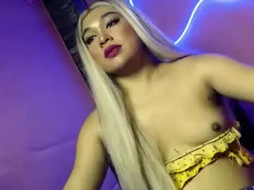 Chaturbate Live Sex Cam of organic_amihan2009